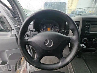2017 Mercedes-Benz Sprinter 2500 Passenger Van High Roof 170.3" WB - miniatura 10
