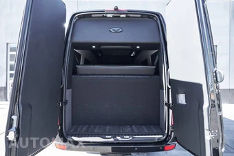 2017 Mercedes-Benz Sprinter 3500 Cargo Van High Roof 170.3" WB - miniatura 76