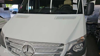 2017 Mercedes-Benz Sprinter 3500 Cargo Van High Roof 170.3" WB - miniatura 40