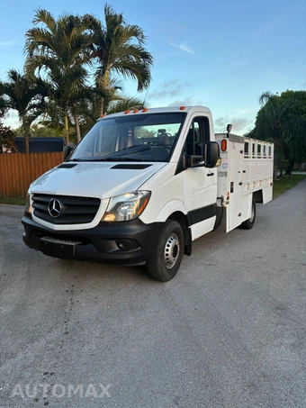 2017 Mercedes-Benz Sprinter 3500XD Cab Chassis DRW 144.3" WB - miniatura 3