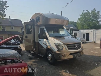 2017 Mercedes-Benz Sprinter 3500XD Cab Chassis DRW - miniatura 3