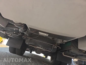 2017 Mercedes-Benz Sprinter 3500XD Cab Chassis DRW - miniatura 7