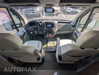 2017 Mercedes-Benz Sprinter 3500XD Cab Chassis DRW - miniatura 13
