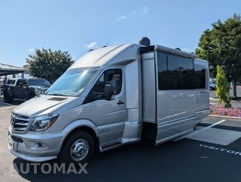 2017 Mercedes-Benz Sprinter 3500XD Cab Chassis DRW - miniatura 7