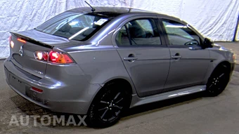 2017 Mitsubishi Lancer ES – miniatura 4
