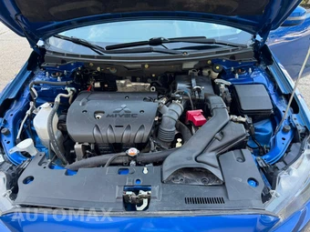 2017 Mitsubishi Lancer ES - miniatura 23