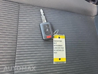 2017 Mitsubishi Lancer ES - miniatura 22