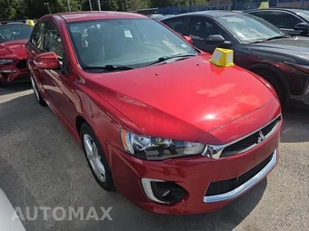 2017 Mitsubishi Lancer ES - miniatura 3