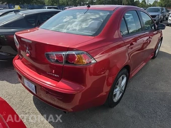 2017 Mitsubishi Lancer ES - miniatura 4