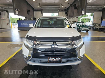 2017 Mitsubishi Outlander GT - miniatura 2