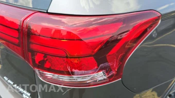 2017 Mitsubishi Outlander SE – miniatura 23