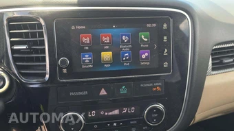 2017 Mitsubishi Outlander SE – miniatura 22