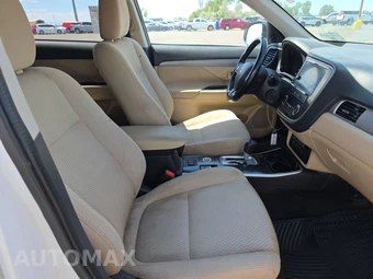 2017 Mitsubishi Outlander SE – miniatura 8