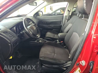 2017 Mitsubishi Outlander Sport ES – miniatura 7