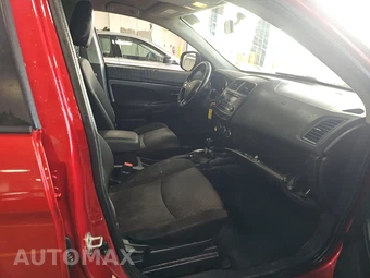 2017 Mitsubishi Outlander Sport ES – miniatura 8