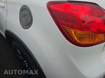2017 Mitsubishi Outlander Sport LE – miniatura 20