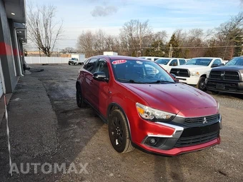 2017 Mitsubishi Outlander Sport LE – miniatura 3