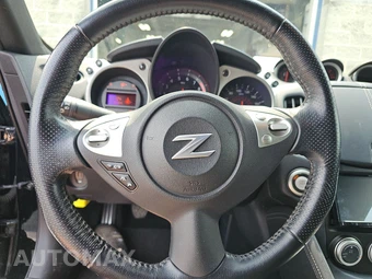 2017 Nissan 370Z Touring Sport Coupe - miniatura 10