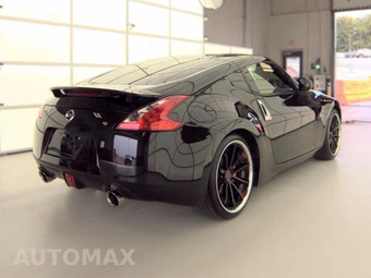2017 Nissan 370Z Touring Sport Coupe - miniatura 4