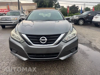 2017 Nissan Altima 2.5 S - miniatura 2