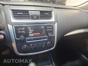 2017 Nissan Altima 2.5 S - miniatura 10