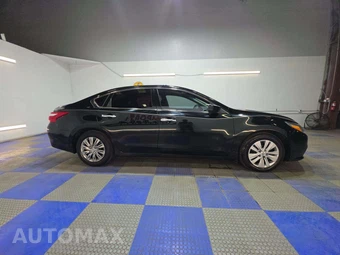 2017 Nissan Altima 2.5 S - miniatura 4