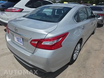 2017 Nissan Altima 2.5 S - miniatura 4