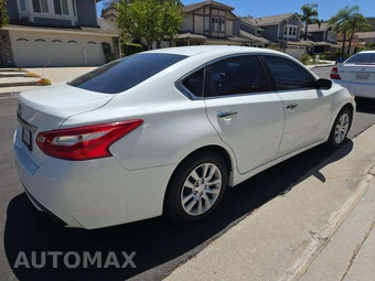2017 Nissan Altima 2.5 S – miniatura 3