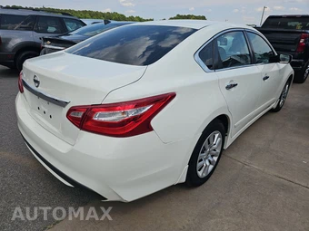 2017 Nissan Altima 2.5 S – miniatura 4