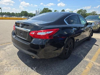 2017 Nissan Altima 2.5 S - miniatura 4