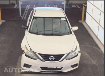 2017 Nissan Altima 2.5 S - miniatura 2