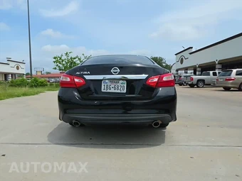 2017 Nissan Altima 2.5 S – miniatura 4