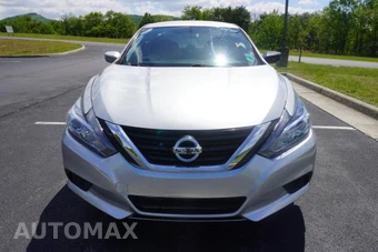 2017 Nissan Altima 2.5 S - miniatura 2