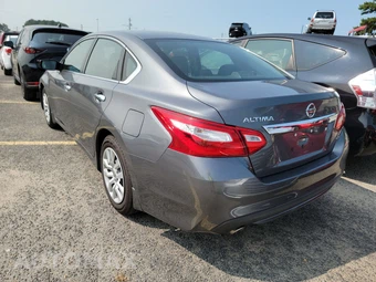 2017 Nissan Altima 2.5 S – miniatura 6