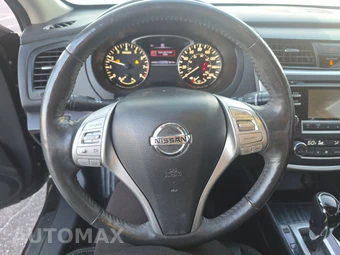 2017 Nissan Altima 2.5 SL - miniatura 10