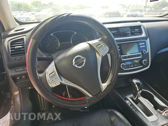 2017 Nissan Altima 2.5 SL – miniatura 10