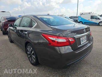 2017 Nissan Altima 2.5 SL – miniatura 6