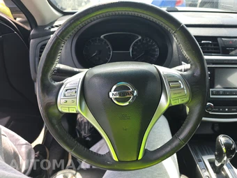 2017 Nissan Altima 2.5 SL – miniatura 10