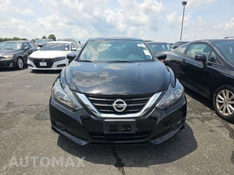 2017 Nissan Altima 2.5 SR – miniatura 2