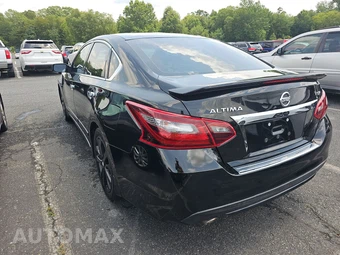 2017 Nissan Altima 2.5 SR – miniatura 6
