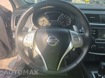 2017 Nissan Altima 2.5 SR - miniatura 16