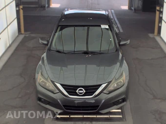 2017 Nissan Altima 2.5 SR - miniatura 2