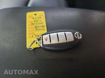 2017 Nissan Altima 2.5 SR – miniatura 8