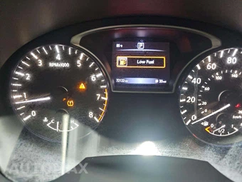 2017 Nissan Altima 2.5 SR – miniatura 9