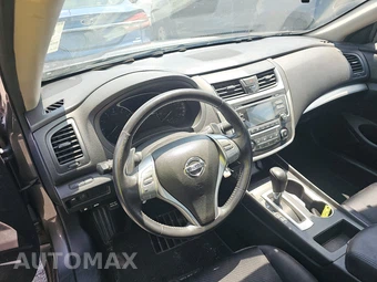 2017 Nissan Altima 2.5 SR – miniatura 11