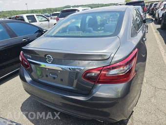 2017 Nissan Altima 2.5 SR – miniatura 5