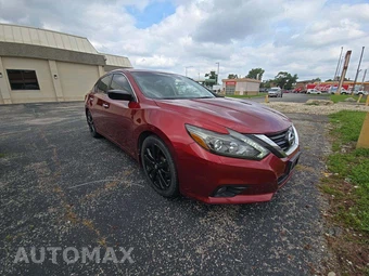 2017 Nissan Altima 2.5 SR - miniatura 4