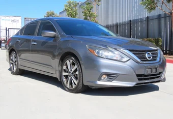 2017 Nissan Altima 2.5 SR - samochód z USA z aukcji Manheim, oferta Kup Teraz w AUTOMAX