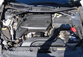 2017 Nissan Altima 2.5 SR - miniatura 7