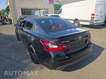 2017 Nissan Altima 2.5 SR – miniatura 2